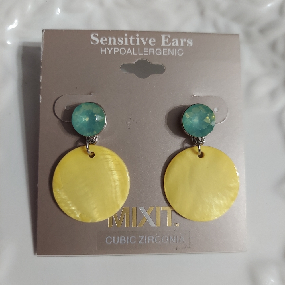(Mixit) Textured Silver Tone/Yellow & Mint Green Circle Drop Earrings